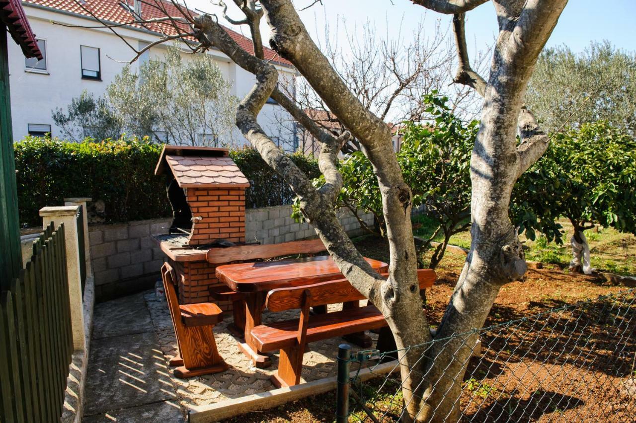 Nera Apartment Zadar Bagian luar foto