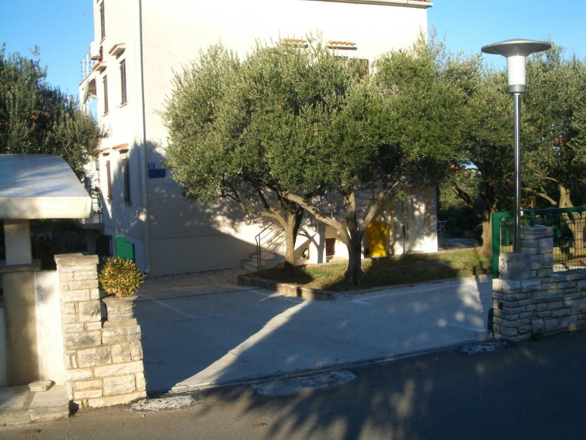 Nera Apartment Zadar Bagian luar foto